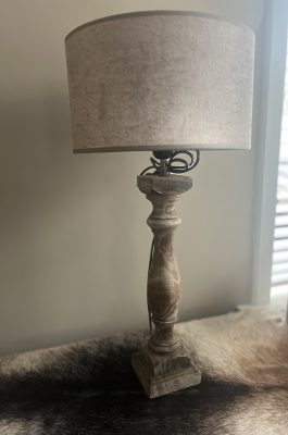 4Lampenvoet grey wash